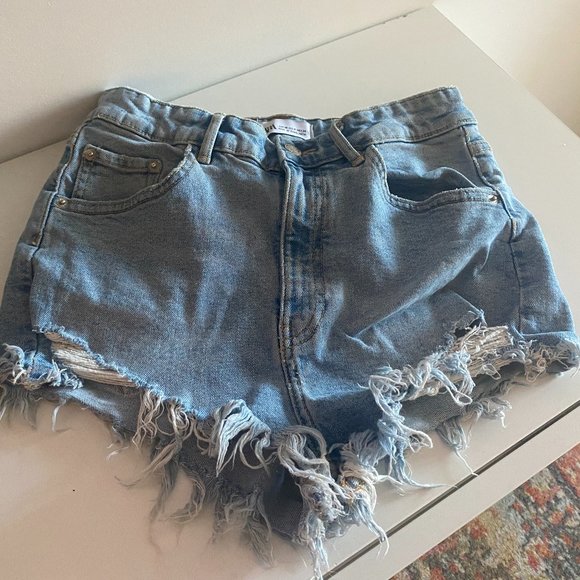 Zara cut off shorts - Picture 1 of 3